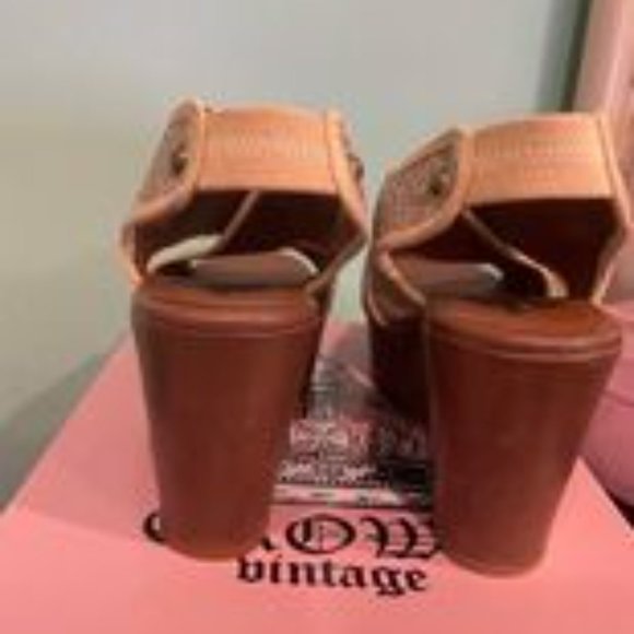 CROWN VINTAGE Beige Canvas Wedge Slip On Open Toe - Picture 8 of 9